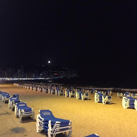 Junto Playa, Gemelos 23 Con 2 Banos Excelente Opcion Benidorm Kültér fotó